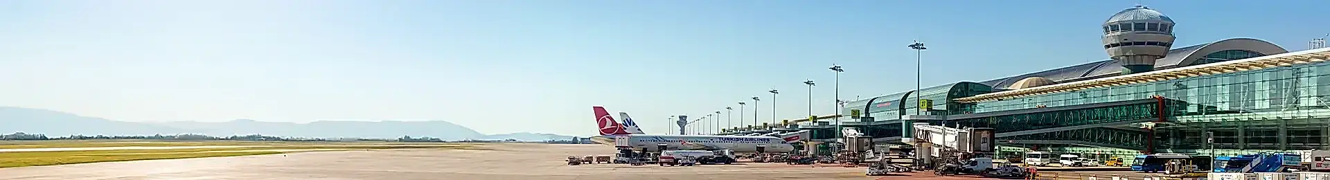 İzmir Adnan Menderes havalimanı uçuş pisti