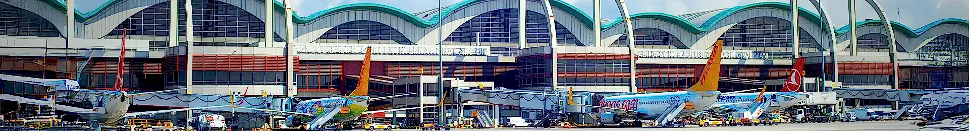 Sabiha Gökçen Havalimanı dıştan görünüm